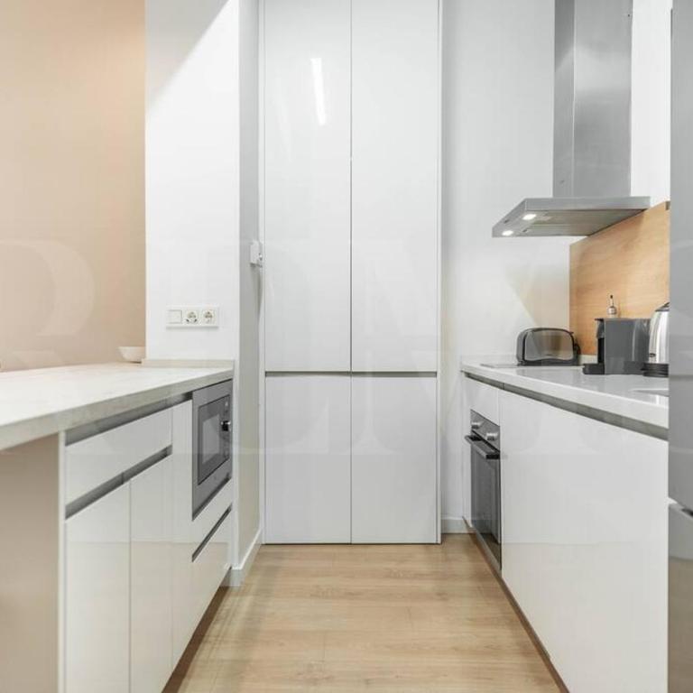Chic apartment with parking in the heart of Malaga REMS - Apartamento con balcón - 26