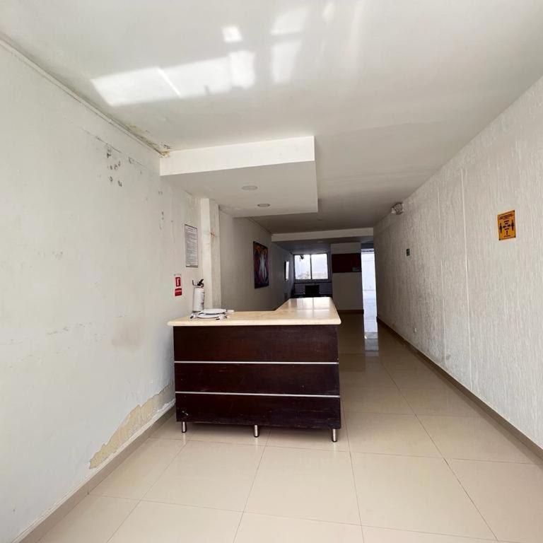 Liliana Prado Edificio Bailey Boat Apt 303 - Apartamento de 2 dormitorios - 10