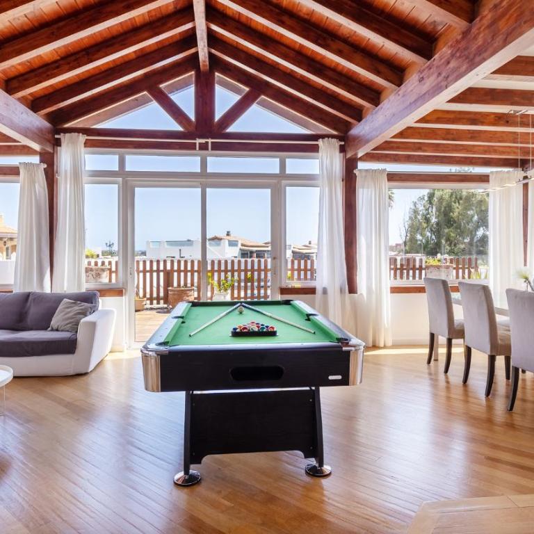 Luxury Villa Nieve - Three-Bedroom Villa - 21