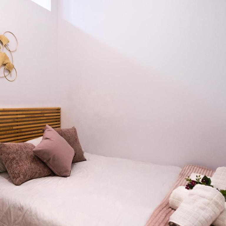 2 a 6 pax Museos y Ronda de Atocha - Three-Bedroom Apartment - 13