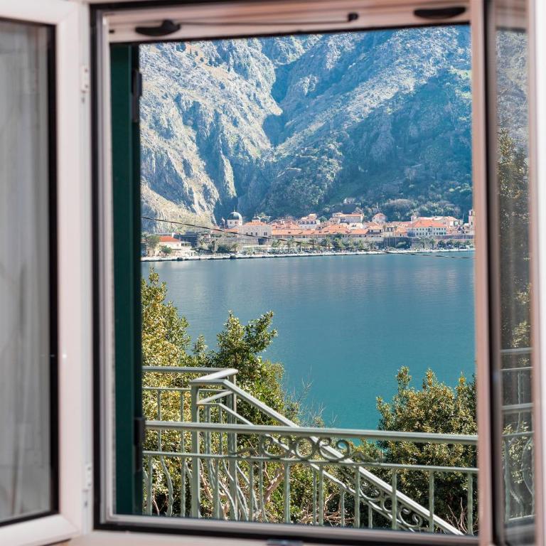 Apartments Dončić - Studio Apartman s Terasom i Pogledom na More - 11