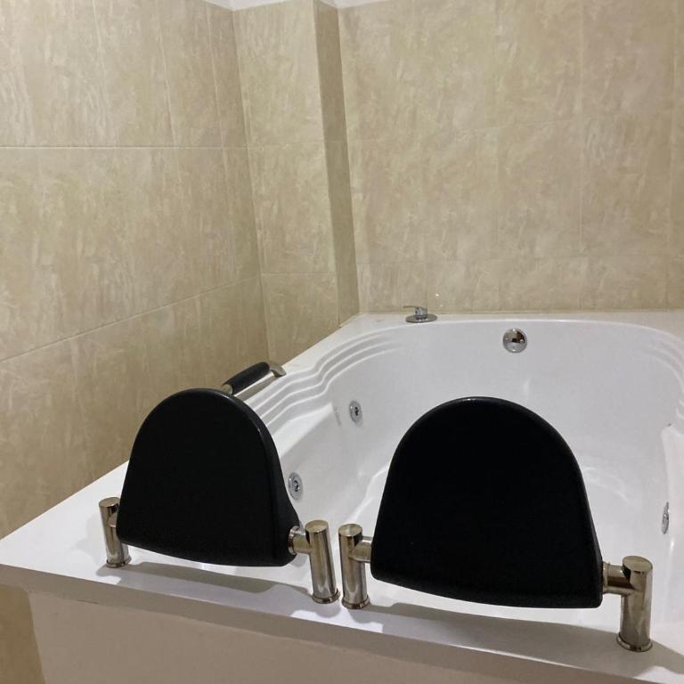 Hotel la Victoria - Suite - 8