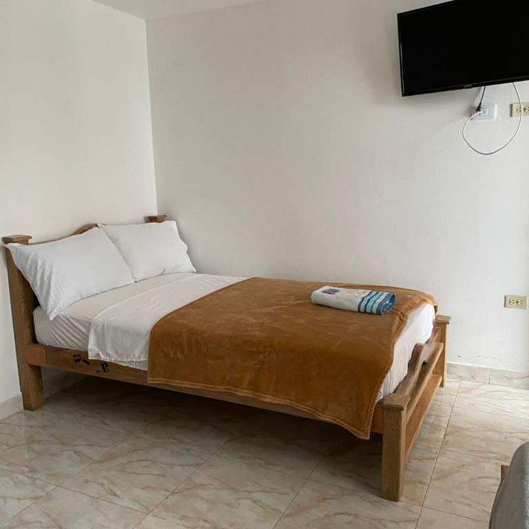 Hotel la Victoria - Deluxe Double Room - 4