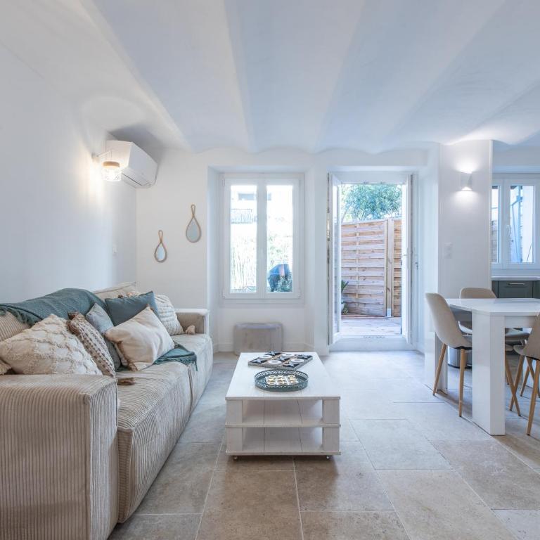 LB Vacation Rentals I A Quiet Place with Garden in the Heart of Cannes - Appartement 3 Chambres - 11