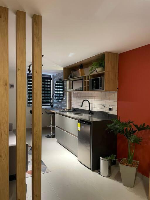 Agradable y moderno aparta estudio con aire acondicionado - Apartamento de 1 dormitorio - 16