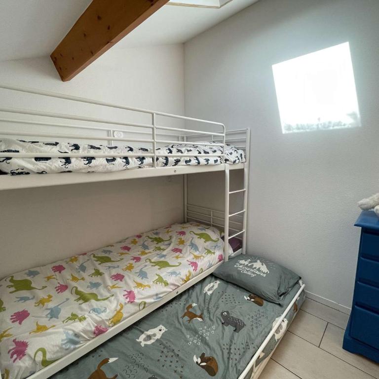 Maison avec Piscine Chauffée, Terrasse et Parking à 300m de l'Océan - FR-1-224C-219 - Ferienhaus - 13