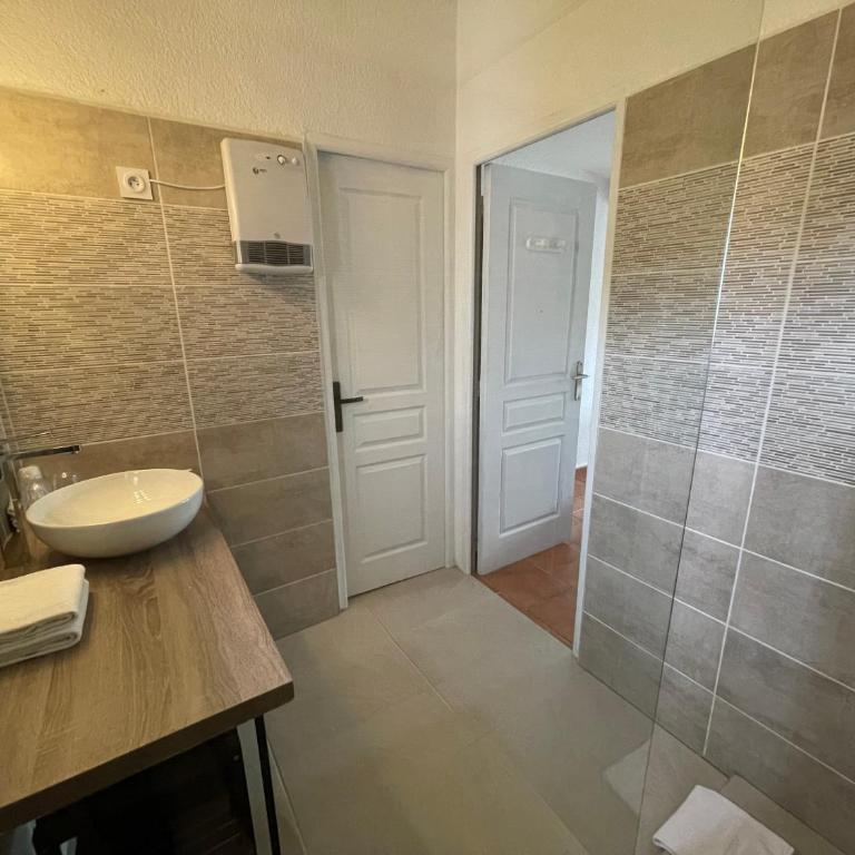 Mas Des Salicornes - Chambre Triple Classique - 7