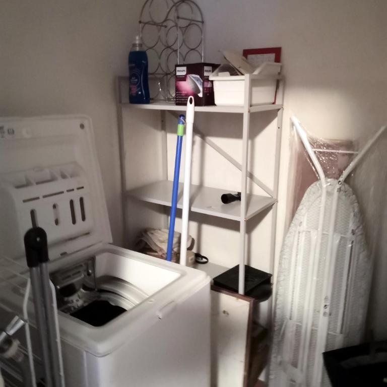 spacieux logement vieil antibes climatisé 5 minutes plages - Standard Apartment - 19
