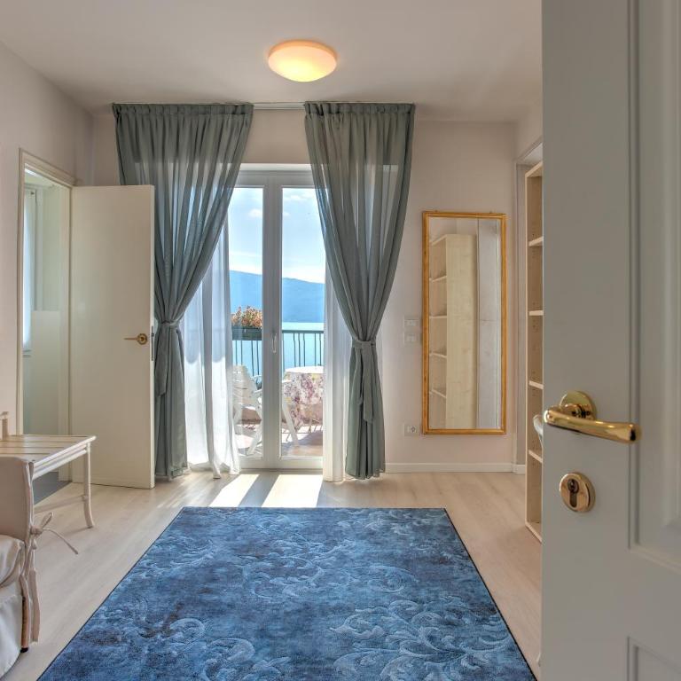 Hotel Villa Europa - Suite con Balcone e Vista Lago - 2