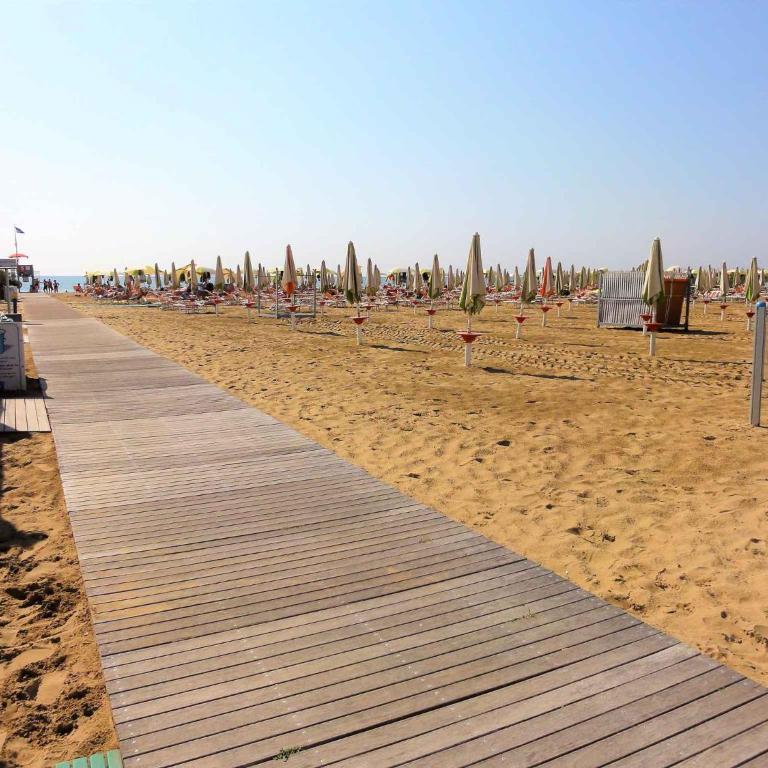 Holiday home in Bibione 39757 - Appartamento - 5