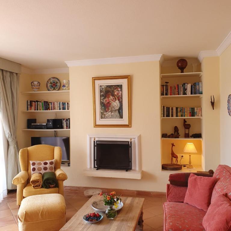 Jardines de las Golondrinas Elviria by the Nikki beach - Two-Bedroom Apartment - 26