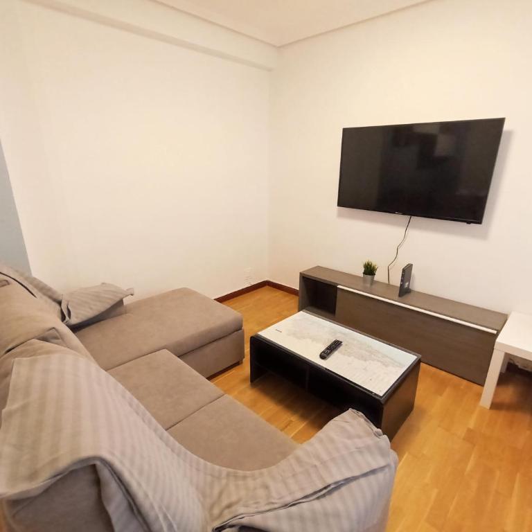 Apartamento Tito Oviedo 621A by R2R Consulting - Apartamento de 3 dormitorios - 3