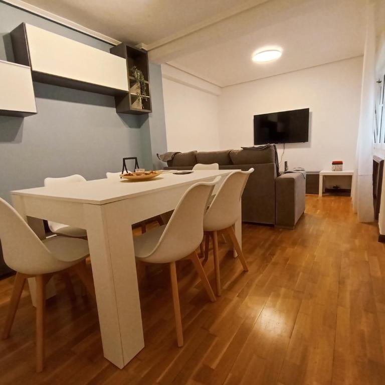 Apartamento Tito Oviedo 621A by R2R Consulting - Apartamento de 3 dormitorios - 4