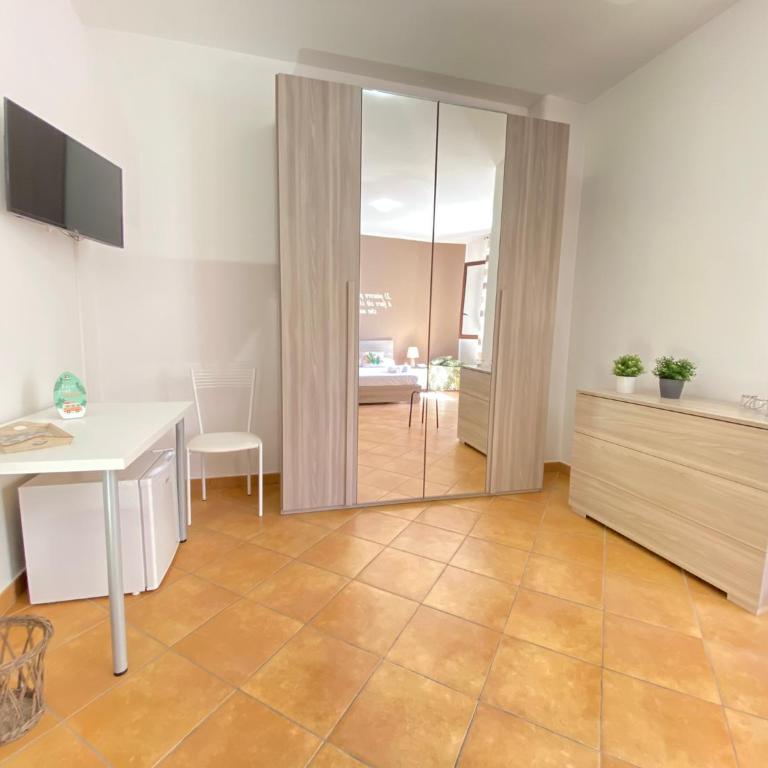 Maison Soleil Guest House Gallipoli - Camera Quadrupla con Bagno Privato - 10