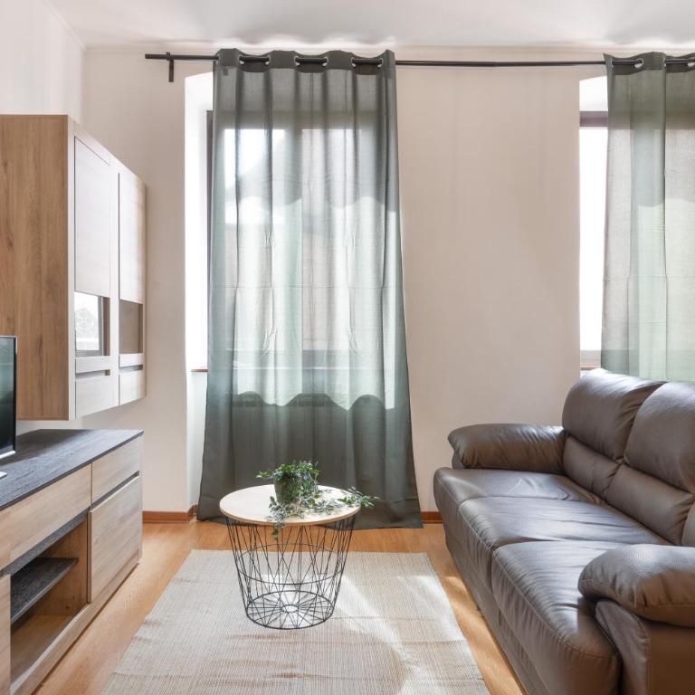 Un risveglio in rima, Foscolo a Trieste - Appartamento con 1 Camera da Letto - 7