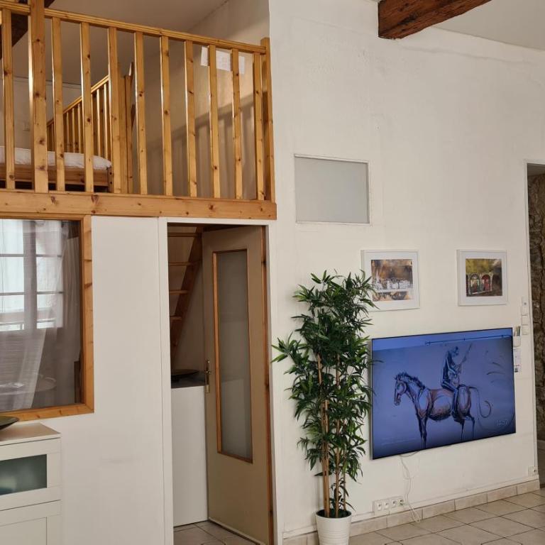 Loge du Vieux Lyon Chambre d'hôtes - Chambre Quadruple avec Baignoire - 4