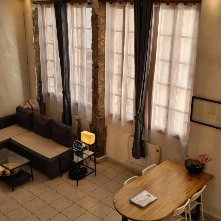 Loge du Vieux Lyon Chambre d'hôtes - Chambre Quadruple avec Baignoire - 10