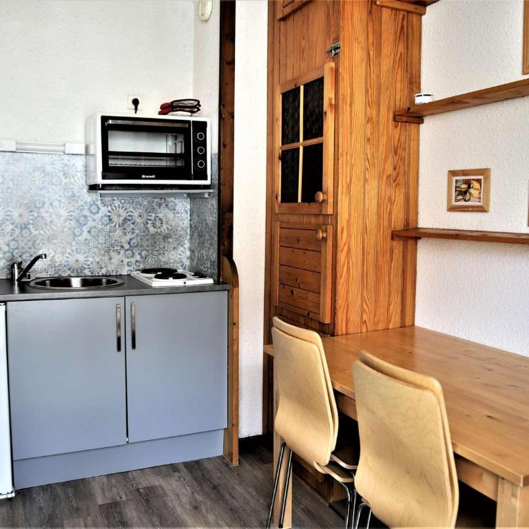 Appartement cosy 2 pièces, 300m pistes, parking gratuit - Auris en Oisans - FR-1-297-40 - Appartement (3 Adultes) - 9