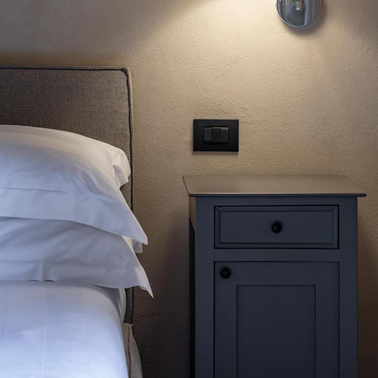 Mormoraia - Double Room with Garden - 9