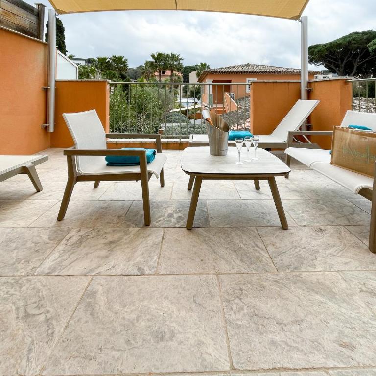 Le Mouillage - Junior Suite with Terrace with Garden View - 3