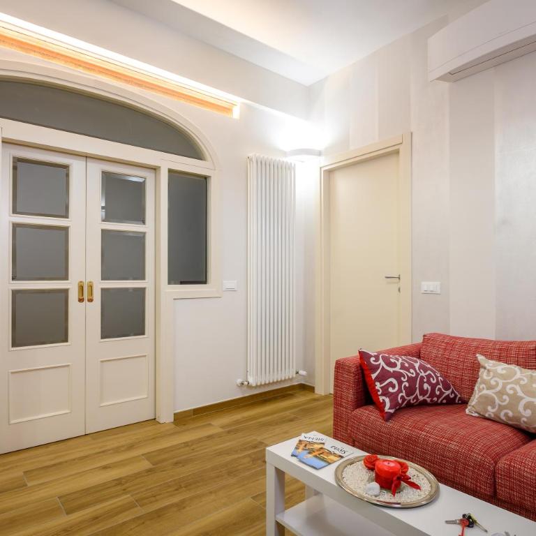 Lady Camollia Apartment - Three-Bedroom Apartment - 30
