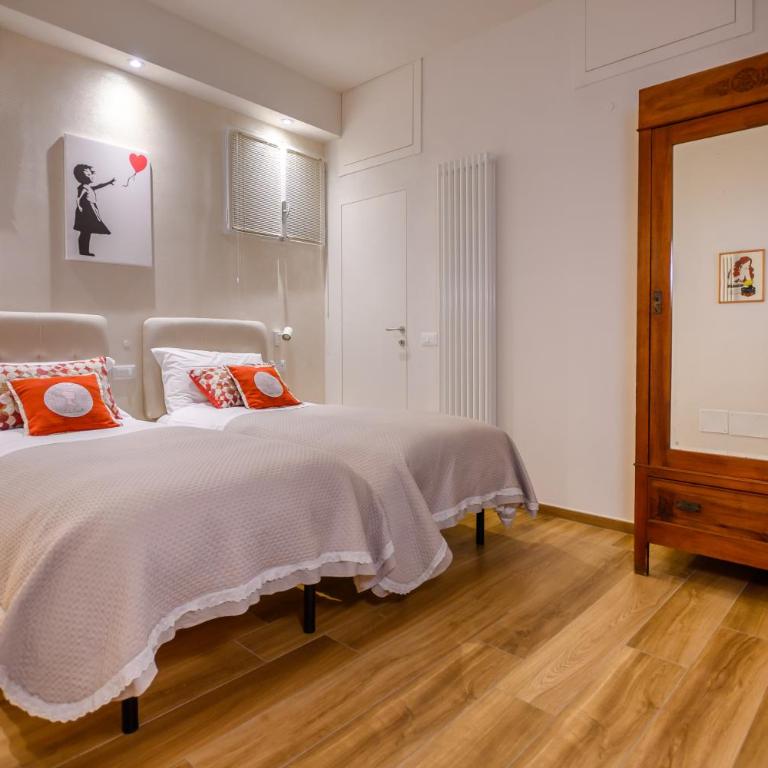 Lady Camollia Apartment - Three-Bedroom Apartment - 4