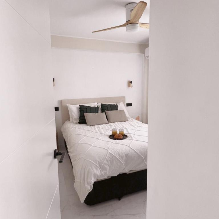 Precioso apartamento con piscina a 3 minutos de la playa en coche - Apartamento de 1 dormitorio - 12