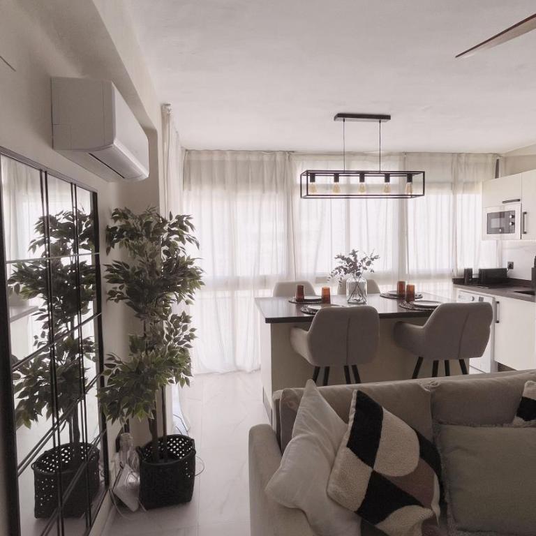 Precioso apartamento con piscina a 3 minutos de la playa en coche - Apartamento de 1 dormitorio - 8