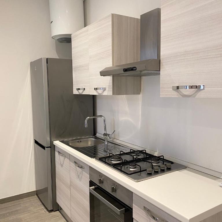 LCC - Centralissimo - 100 mt da Piazza Mazzini - 50 mt dal mare - Immobil Relax - Appartamento - Piano Terra - 2