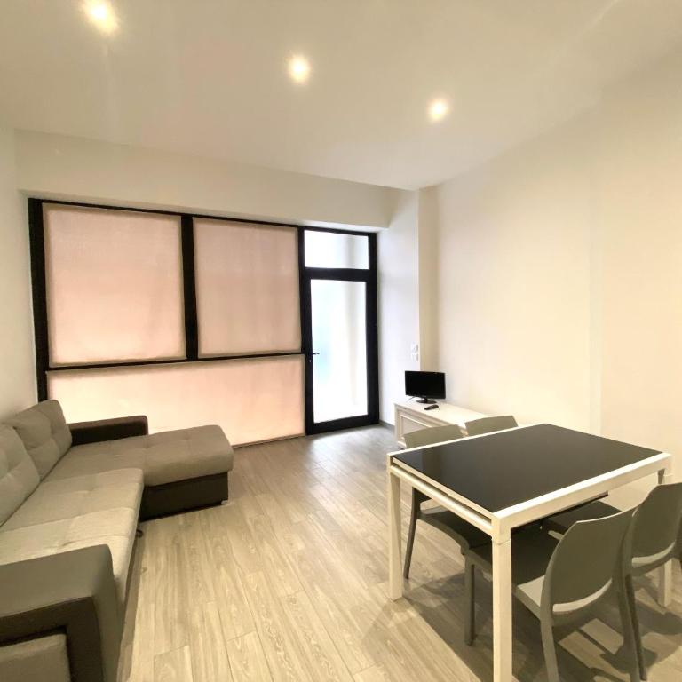 LCC - Centralissimo - 100 mt da Piazza Mazzini - 50 mt dal mare - Immobil Relax - Appartamento - Piano Terra - 3