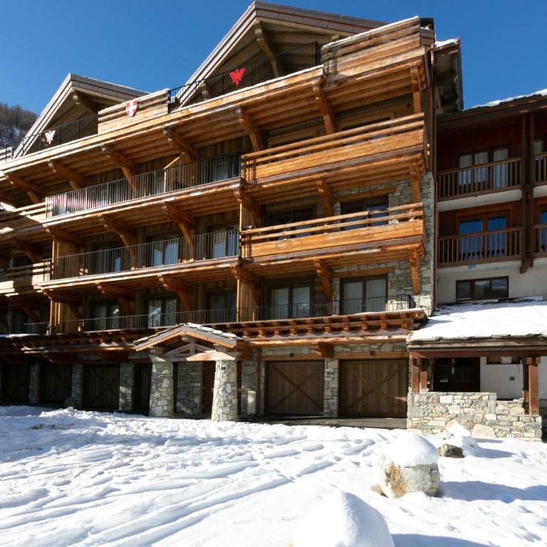 Luxueux 4 pièces avec balcon, cheminée et services conciergerie à Val-d'Isère - FR-1-694-65 - Apartment - 12