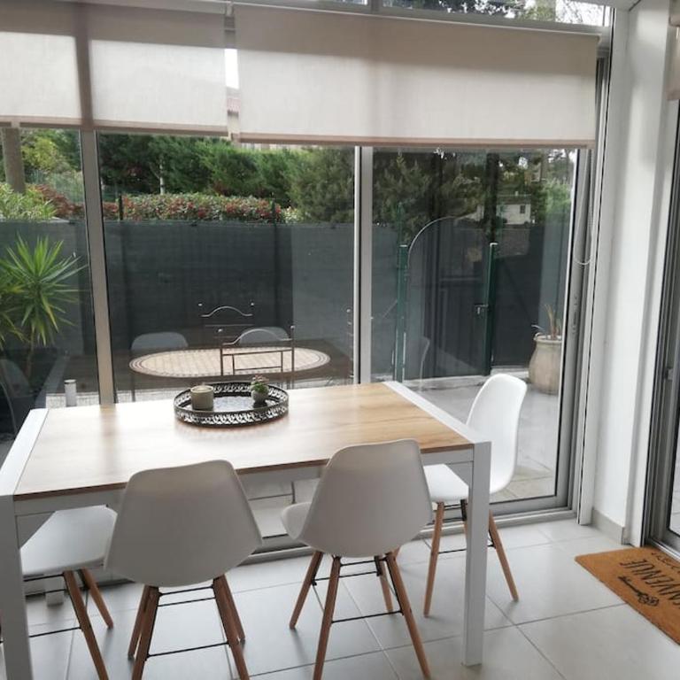 Joli appartement climatisé proche plage et port - Apartment mit 1 Schlafzimmer - 20