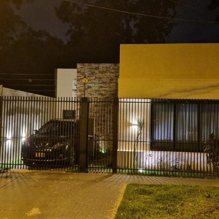 Ferienhaus in Paraguay, Encarnacion, 200 Meter vom Parana. - Two-Bedroom House - 1
