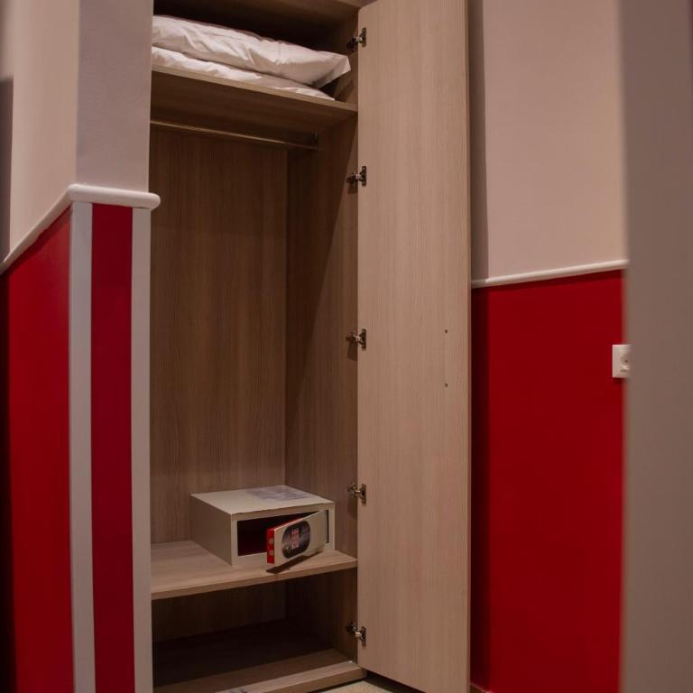Domus Napoleone - Camera Matrimoniale/Doppia con Letti Singoli con Bagno Privato - 3