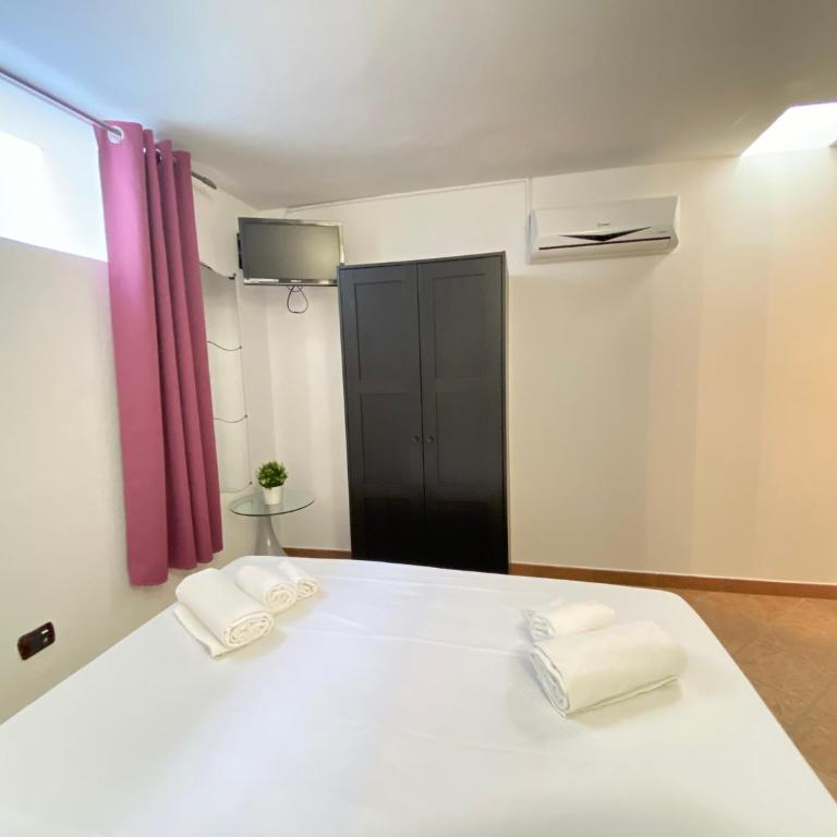 Maison Soleil Guest House Gallipoli - Camera Matrimoniale Piccola - 9