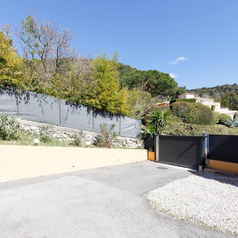 Studio tout confort avec parking et terrasse à Eze village - Superior Studio - 23