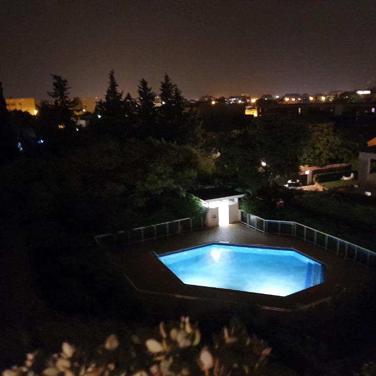 appartement 6pers ,3 étage dernier, duplex spacieux Clim, piscine ,parking privé fermer - Appartamento con 3 Camere da Letto - 1