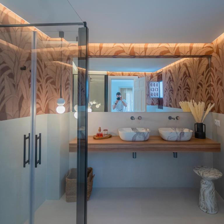 Casa de la Acequia by Florentia Homes - Two-Bedroom House - 51