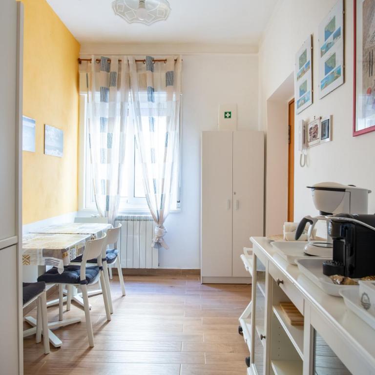 B&B MiraValle Agrigento - Camera Quadrupla con Cucina, Balcone e Vista Mare - 18