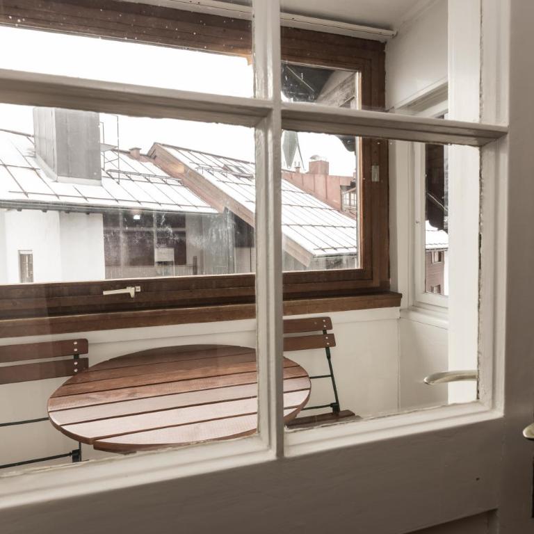 Landgasthof Augustiner - Doppelzimmer mit Balkon - 3