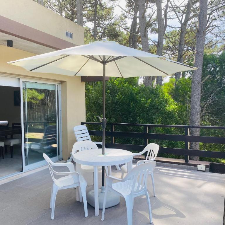 Ubatuba Lofts Mar Azul - depto 1 hab - One-Bedroom Apartment - 2