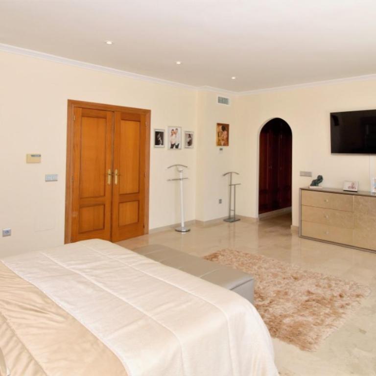 Marbella Villa Sea View 10 Bedrooms - Villa - 14