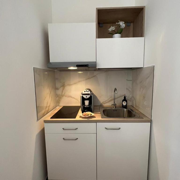 Fior di Loto Suite - Antonelli - Appartamento con 1 Camera da Letto - 4