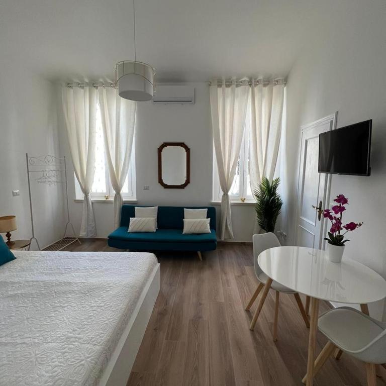 Fior di Loto Suite - Antonelli - Appartamento con 1 Camera da Letto - 3