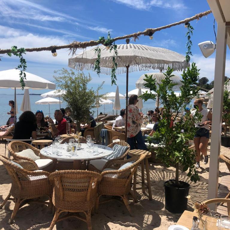 Le Petit Pinson Meerblick Port Golfe-Juan - Appartement 1 Chambre - 24