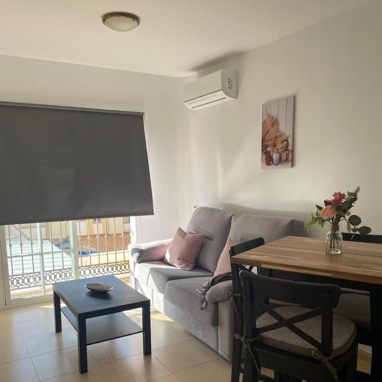 Apartamento en el centro de Nerja. - Apartamento de 1 dormitorio - 4