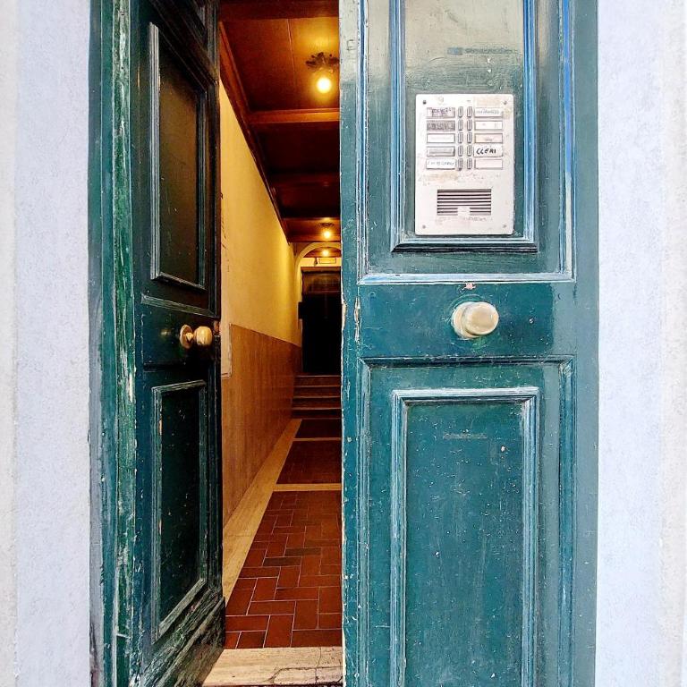 The Pantheon view in the heart of Rome - Deluxe Apartment - 44