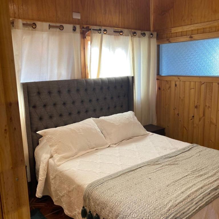 Cabañas granja Central - Two-Bedroom House - 5