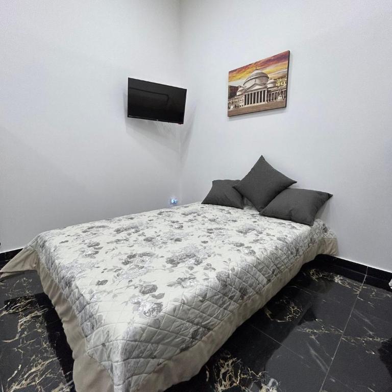 HV Dora apartment Naples historic center - One-Bedroom Apartment - 9