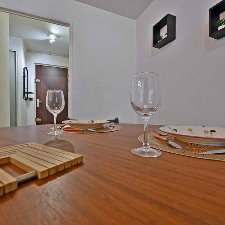 Les Comtadins - PARKING Gratuit - Balcon - Clim - Studio mit Balkon - 10